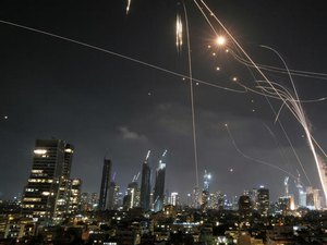 Irã dispara mísseis contra Israel em nova noite de ataques