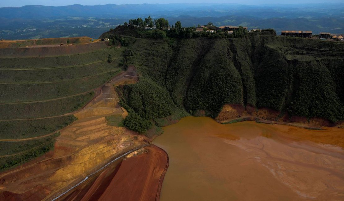 Vale fará remoção de moradores perto de barragem em Minas Gerais