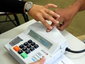 Brasileiros voltam às urnas para eleger presidente e 14 governadores
