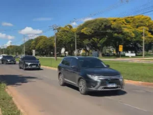 Bolsonaro é transferido da PF e internado em hospital para cirurgia