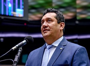 Severino Pessoa ressalta importância dos profissionais do rádio
