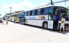Três ônibus partiram de Porto Calvo com destino ao Ceará