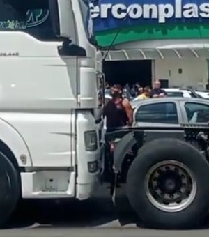 Motociata de Flávio Bolsonaro registra acidentes na AL-220 durante concentração em Arapiraca