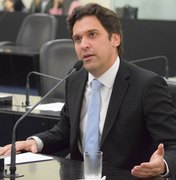 Palacianos cravam Isnaldo Bulhões como o federal mais votado 