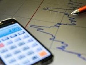 Desemprego sobe e atinge 12 milhões de pessoas