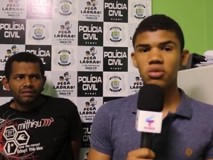 [Vídeo] Homem é preso por furtar celular de repórter dentro de delegacia em Teresina