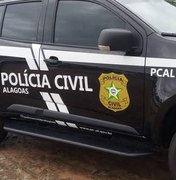 Homem é preso pela Polícia Civil em Penedo após agredir a companheira com facadas