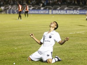 ABC vence Botafogo SP e garante acesso a série B