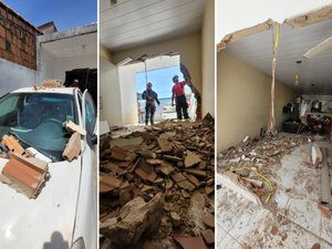 Carro invade casa e derruba muro em Marechal Deodoro; motorista fica ferido