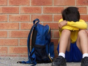 Dia de conscientização: avanços na lei não impedem violações contra autistas em AL