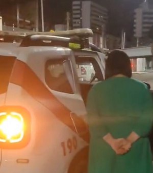 Suspeita de golpes e série estelionatos financeiros no Nordeste é presa em Maceió