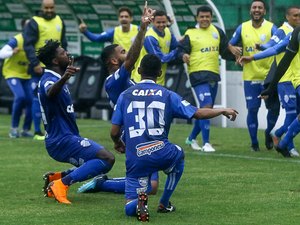 De primeira! CSA goleia o Juventude por 4x0 e garante acesso para Série A