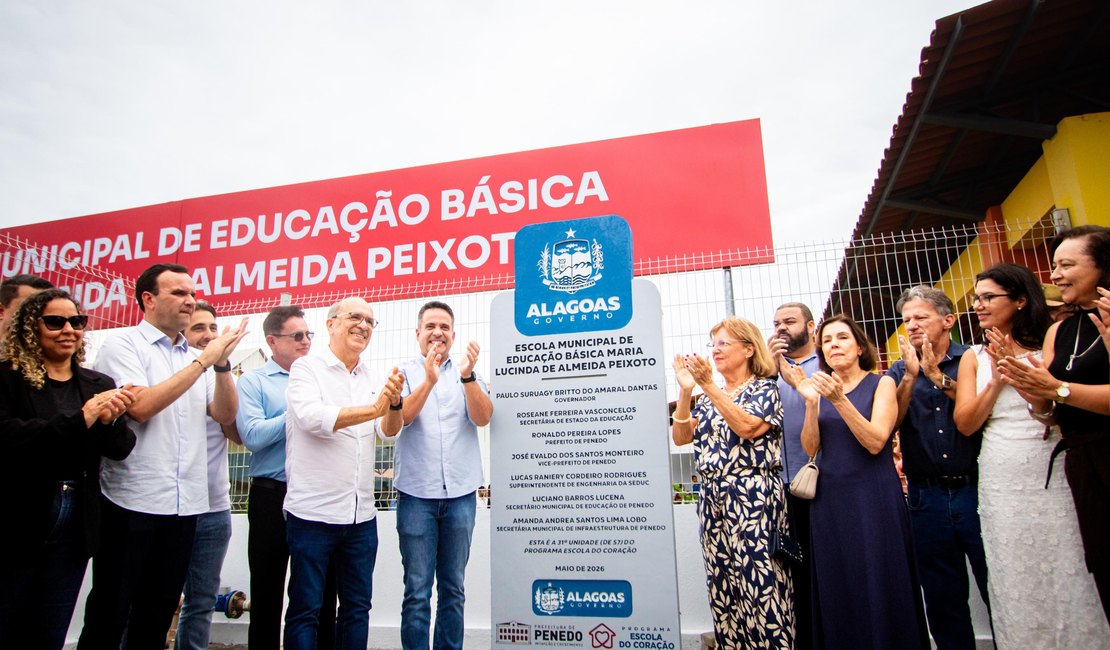 Governo de AL entrega 30ª Escola do Coração e 37 ruas pavimentadas em Penedo