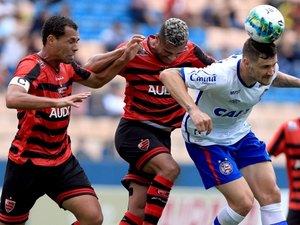 Atlético-GO mantém vantagem sobre Vasco e Bahia não entra no G4