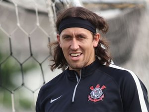 Besiktas atende pedido do Corinthians e levará Cássio por R$ 15 milhões