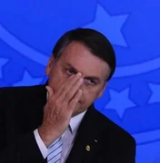 Bolsonaro diz à CNN que Paulo Guedes fica no governo