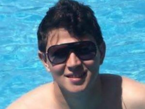 Filho de ex-vereador é morto a tiros dentro de restaurante