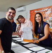 Prefeita fortalece educação com posse de quase 200 servidores em São Luís do Quitunde