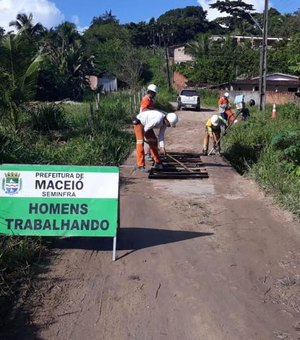 Prefeitura recupera pontes no bairros Rio Novo e Levada