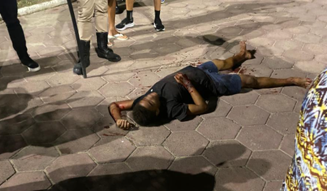 Homem sofre tentativa de homicídio no Bosque das Arapiracas, em Arapiraca