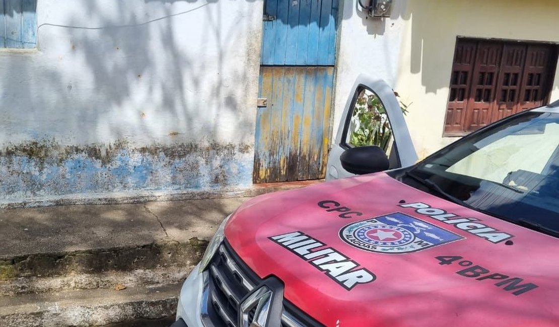 Homem tenta matar a própria mãe no Rio Novo