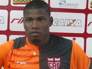 Jogador do CRB é preso após ser flagrado em blitz