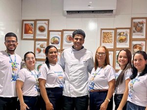 Prefeitura de Limoeiro de Anadia promove formação de merendeiras com SENAC e SEBRAE