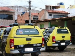 Suspeitos trocam tiros com policiais no Risca Faca de Maragogi