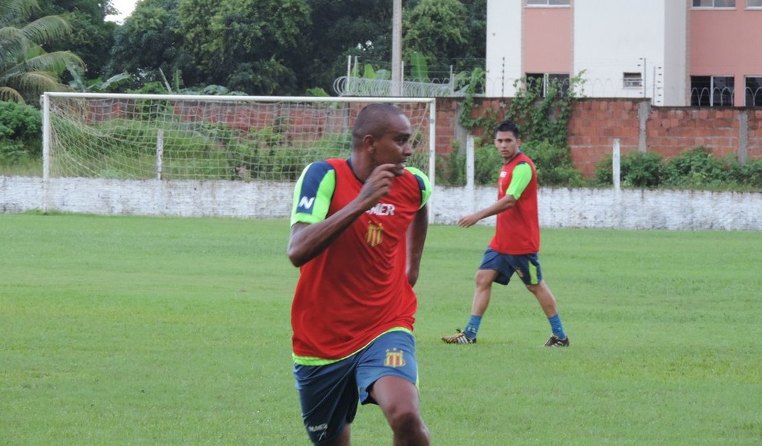 Atacante Isaac será a novidade do Sampaio diante do ASA; Sobral é dúvida