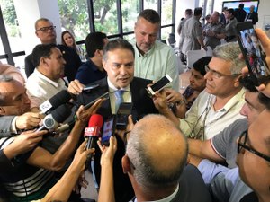 [Vídeo] Governador rebate argumentações de repórter e ataca gestão Collor