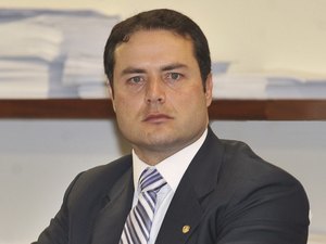 Governador está impedido de indicar nome para TCE
