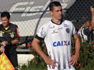 Lateral renova contrato com o ASA e é emprestado