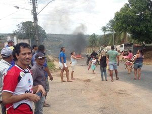 [Vídeo] Moradores denunciam retaliação e corte no abastecimento de água após eleições