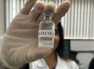 Vacina da UFMG contra a dependência de cocaína e crack vence o Prêmio Euro