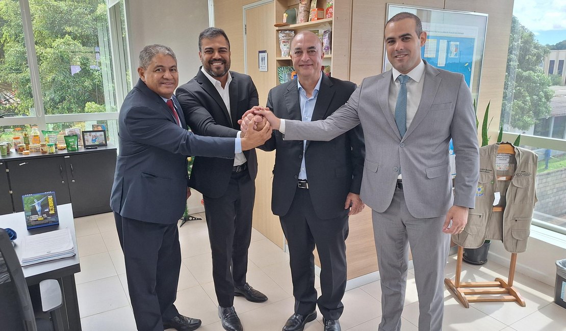 Em Brasília, secretário de Agricultura busca ampliar parcerias para setor de Alagoas