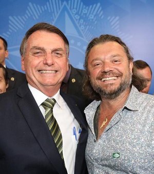 Pelo Twitter, Bolsonaro anuncia Richard Rasmussen como embaixador do turismo
