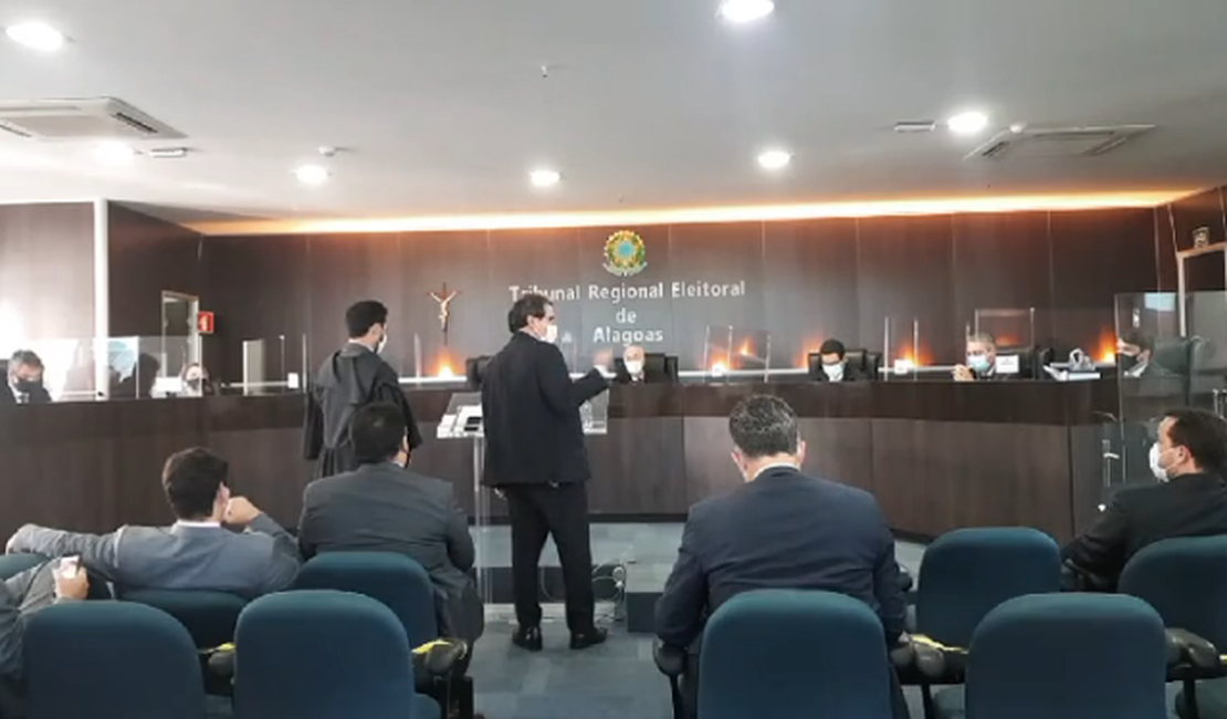 TRE defere candidatura e Luciano Barbosa é oficializado como prefeito eleito de Arapiraca