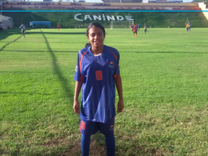 Prima da jogadora Marta participa de campeonato por time masculino