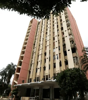 Por que o Exército pediu para suspender implosão de hotel em Brasília