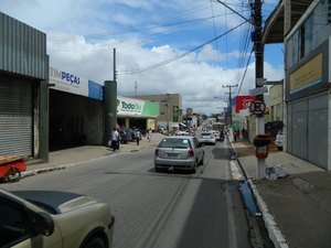 Homem furta produtos de supermercados em Arapiraca
