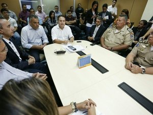 Renan Filho conduz transição na Segurança Pública