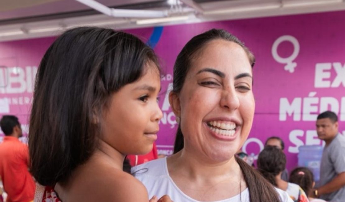 Gabinete Itinerante de Gabi Gonçalves leva serviços de saúde e autocuidado a Rio Largo