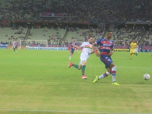 No jogo de ida, Fortaleza vence o Sampaio Corrêa e fica próximo da decisão da série C