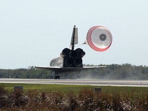 Trump vai enviar americanos para a Lua e para Marte, diz Casa Branca