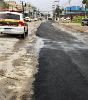 Avenida Gustavo Paiva é liberada para tráfego de veículos após obras de desobstrução
