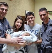 Polícia Militar salva bebê engasgado no interior de SP