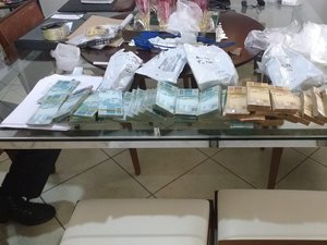 PF deflagra operação em AL e 4 estados contra contrabando de cigarro