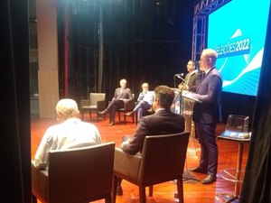 Sereno, Paulo Dantas não foi incomodado, Collor e Cunha foram os protagonistas dos embates