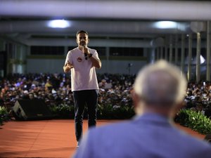 Com Lula, Paulo Dantas diz que vai combater a pobreza em Alagoas