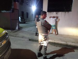 BPRv realiza patrulhamento em bares e praças do município de Pilar 